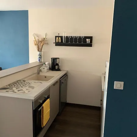 Apartment De 2 Chambres A *